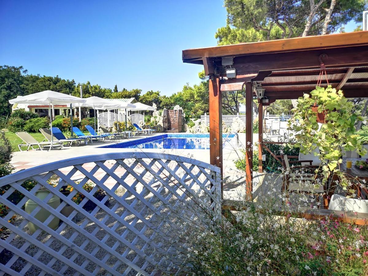Louis Luxury By Living In Blue Koskinou (Rhodes)